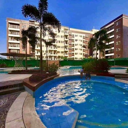 Avida Atria T2-F ,5Mins To Festive Walk And 4 Mins To Iloilo Convention Center Lejlighedshotel Eksteriør billede