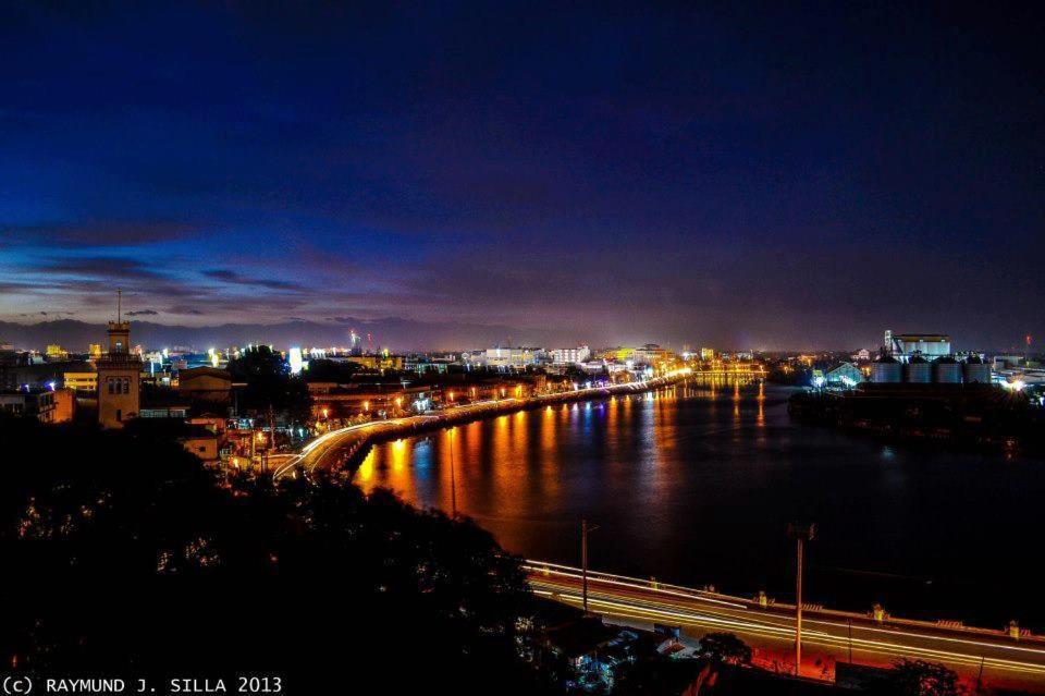 Avida Atria T2-F ,5Mins To Festive Walk And 4 Mins To Iloilo Convention Center Lejlighedshotel Eksteriør billede