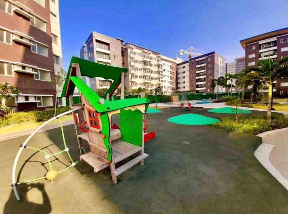 Avida Atria T2-F ,5Mins To Festive Walk And 4 Mins To Iloilo Convention Center Lejlighedshotel Eksteriør billede